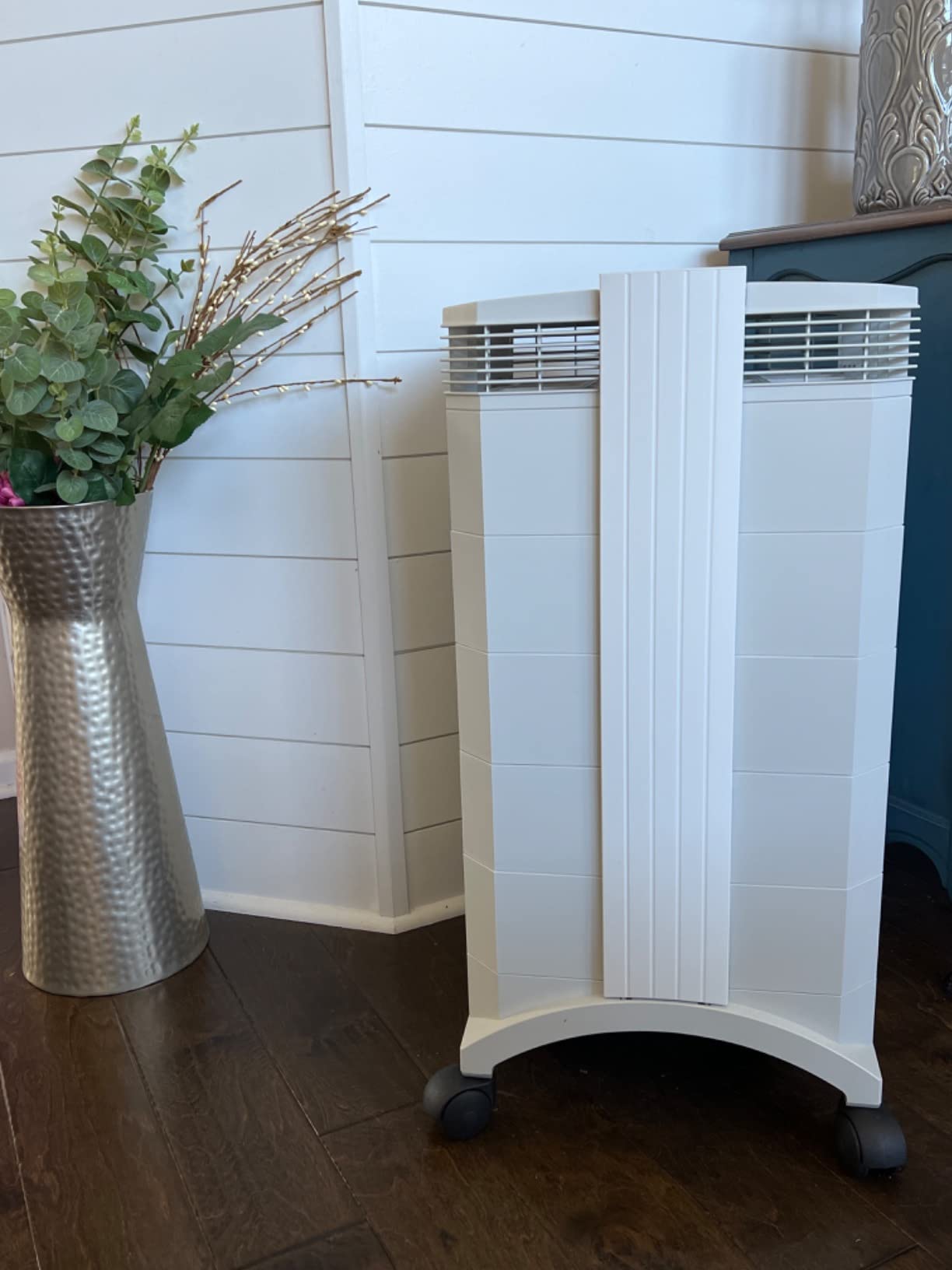 【Appliances】IQAir HealthPro Plus Air Purifier - Medical Grade HyperHEPA filter for home large room up to 1125 sq ft