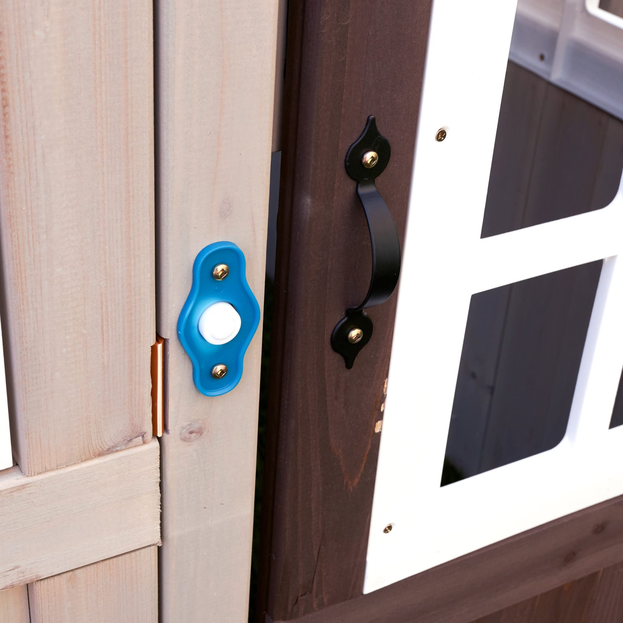 【Baby&Kids】Wooden Outdoor Playhouse, Ringing Doorbell, Mailbox and Awning, Gift for Ages 3-10