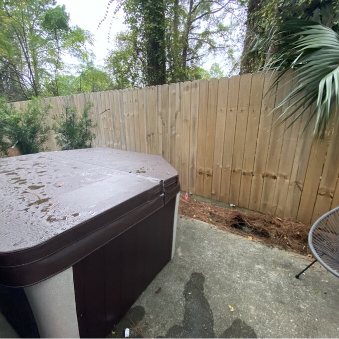 【Sports&Outdoors】Lifesmart Spas Sereno 4 - Person 22 - Jet Plug And Play Hot Tub with Ozonator