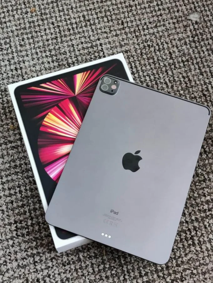Apple 12.9-inch iPad Pro (Wi‑Fi, 256GB)