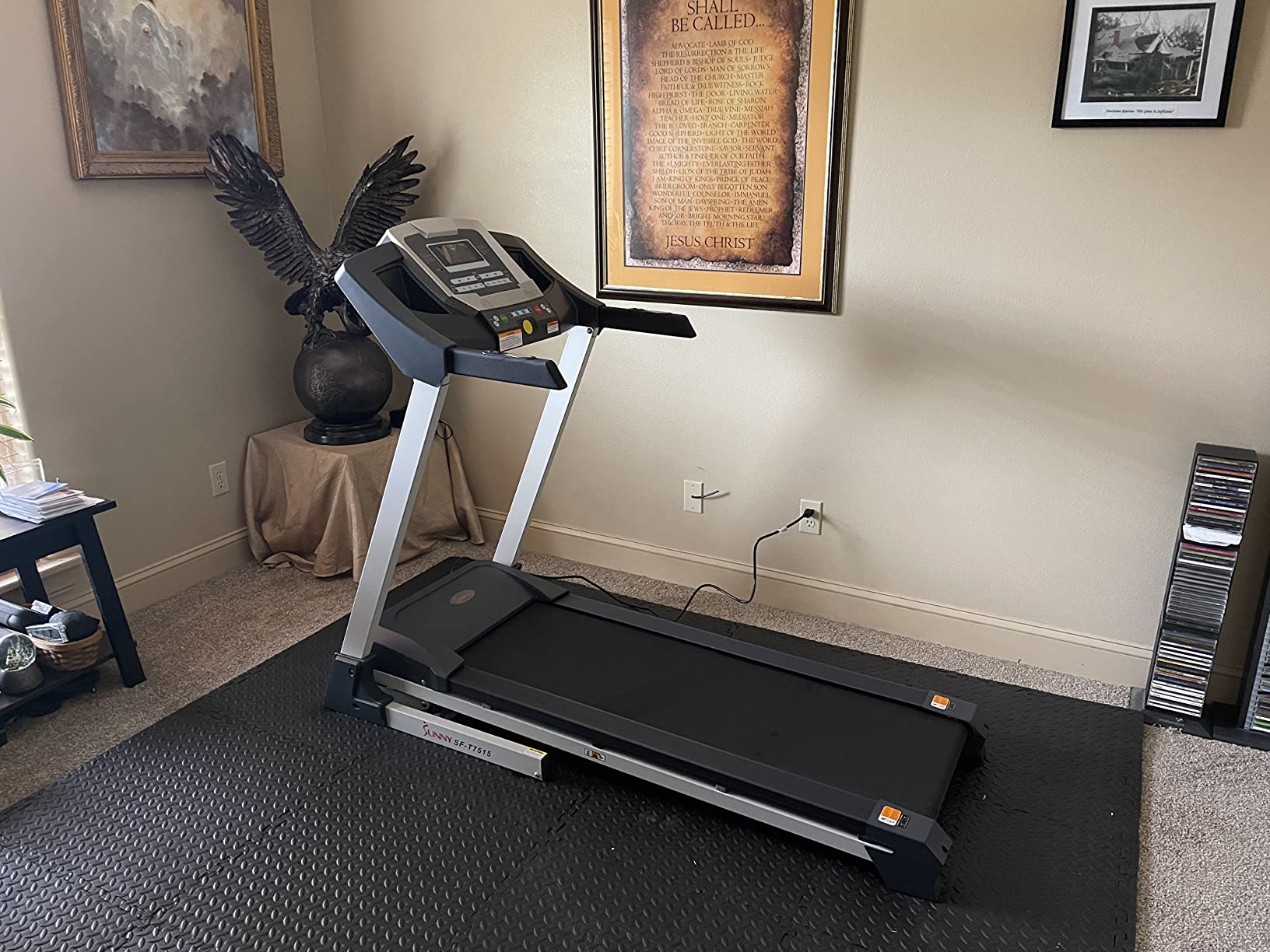 【Sports&Outdoors】Smart Treadmill with Auto Incline, Speakers, Bluetooth, LCD & Pulse Monitor, Phone Function