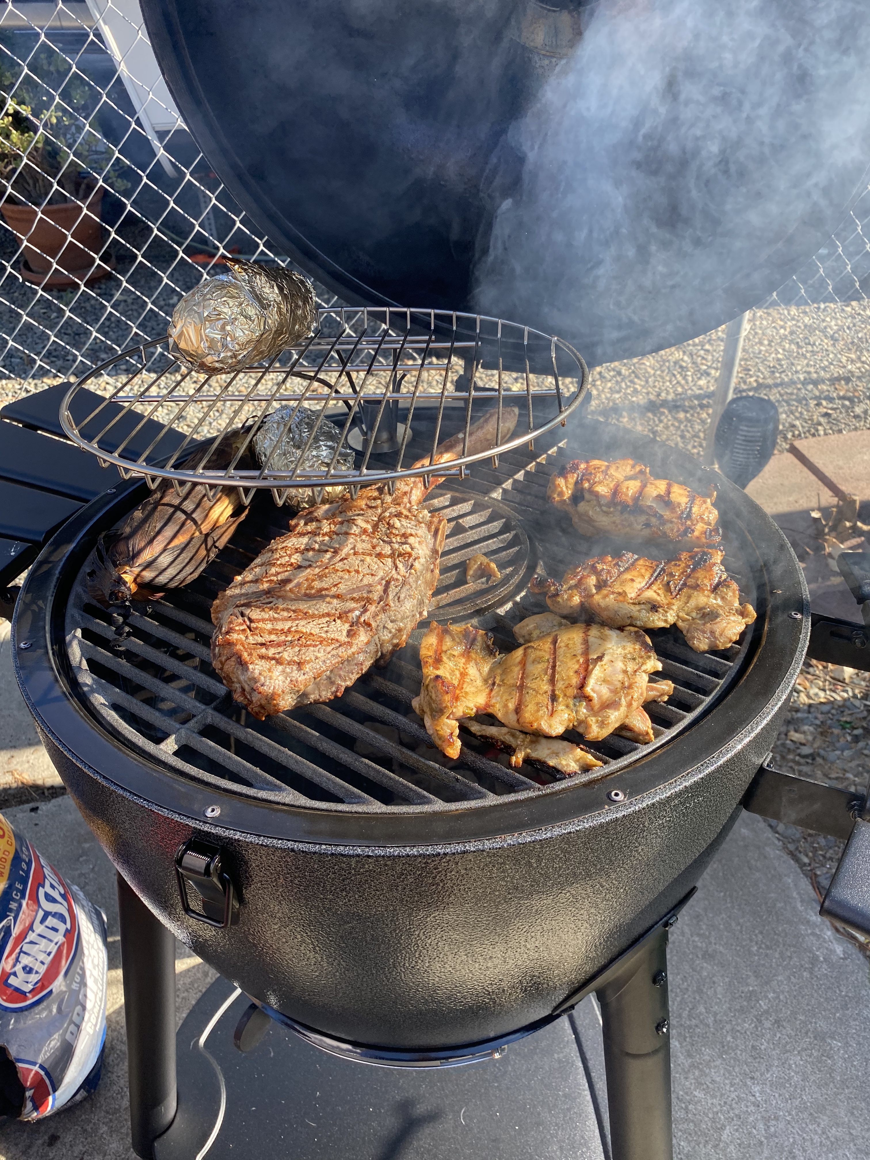 【Appliances】Char-Griller E16620 Akorn Kamado Charcoal Grill