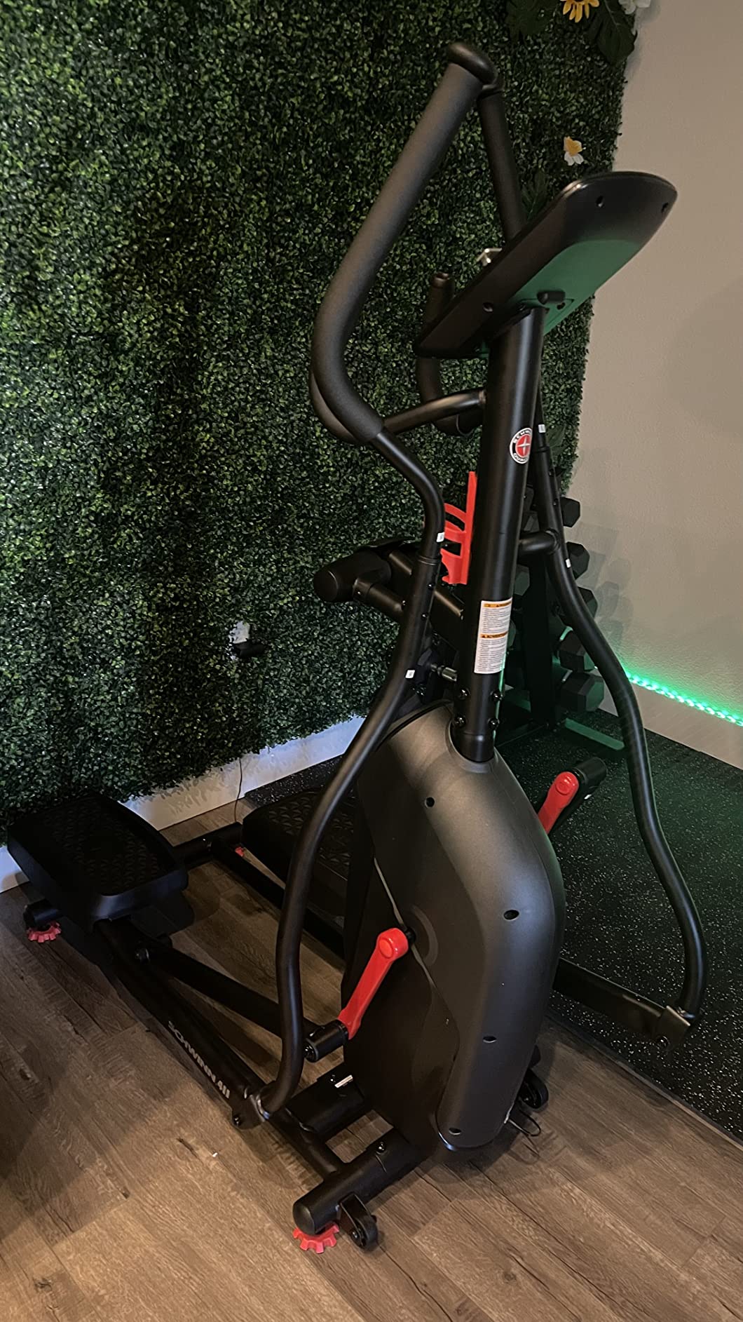 【Sports&Outdoors】SCHWINN Fitness 411 Compact Elliptical Machine