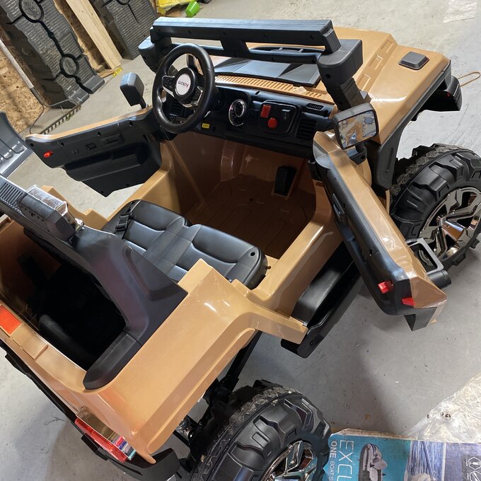 【Baby&Kids】2-Seater Electric Ride on Police Car SUV Truck Toy