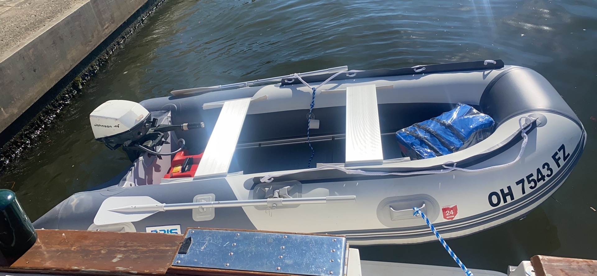 【Sports&Outdoors】10.8 ft Inflatable Boat Inflatable Rafting Fishing Dinghy Tender Pontoon Boat