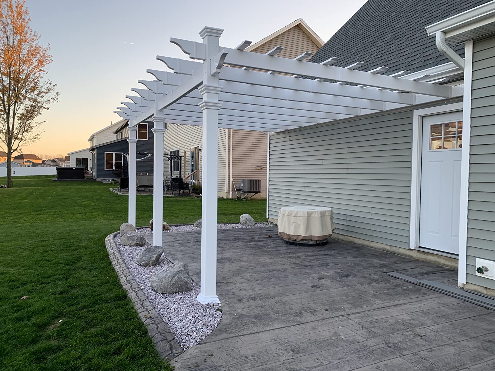 【Home&Garden】Valencia 12' x 16' Attached Vinyl Pergola