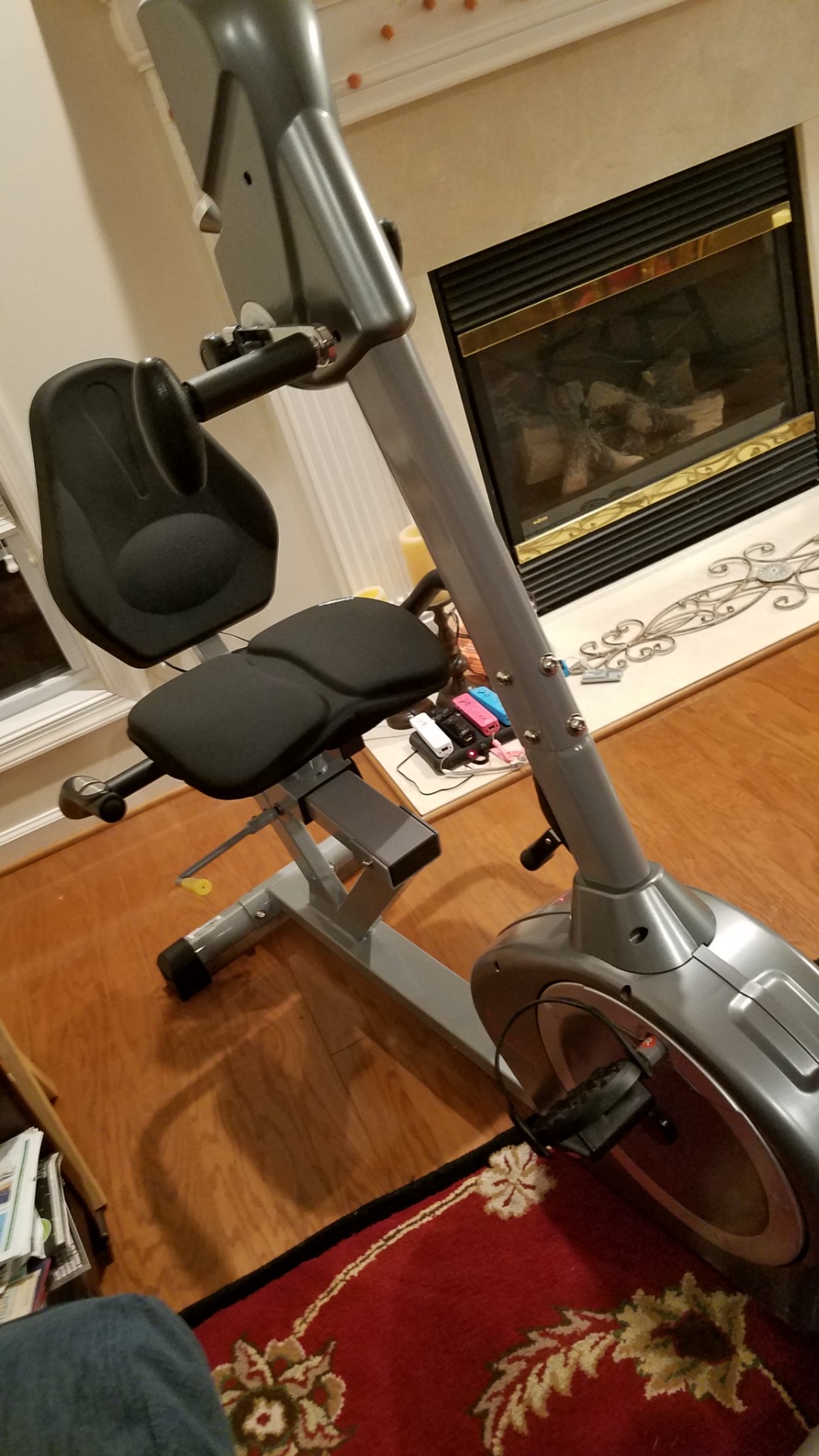 【Sports&Outdoors】Sunny Health & Fitness Recumbent Bike SF-RB4631 with Arm Exerciser, 350lb, Gray