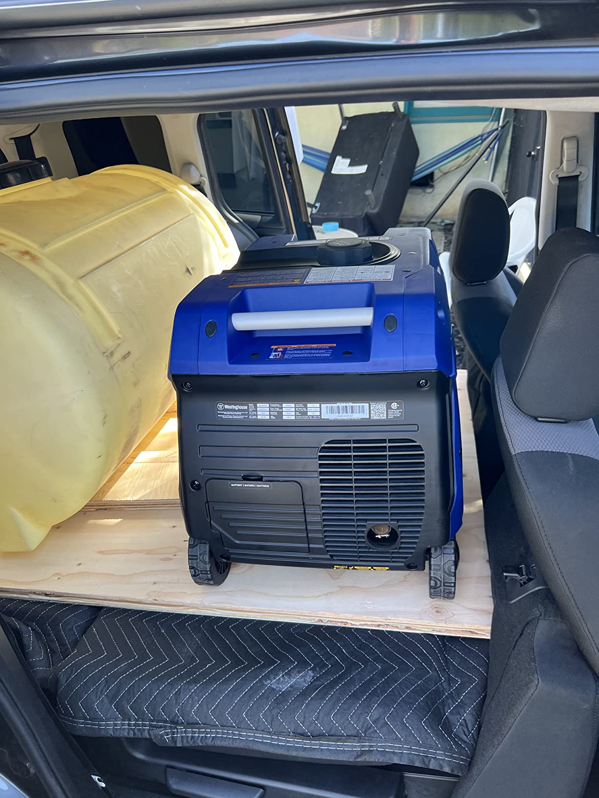 Westinghouse 4500 Watt Super Quiet Portable Inverter Generator, Remote Electric Start with Auto Choke