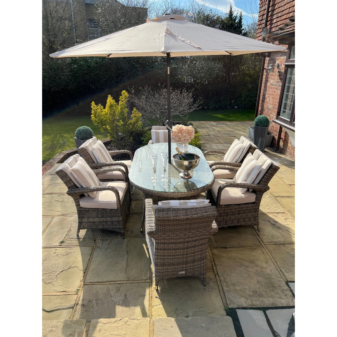 【Home&Garden】6 Savannah Armchairs 1.8 mtr Oval Set