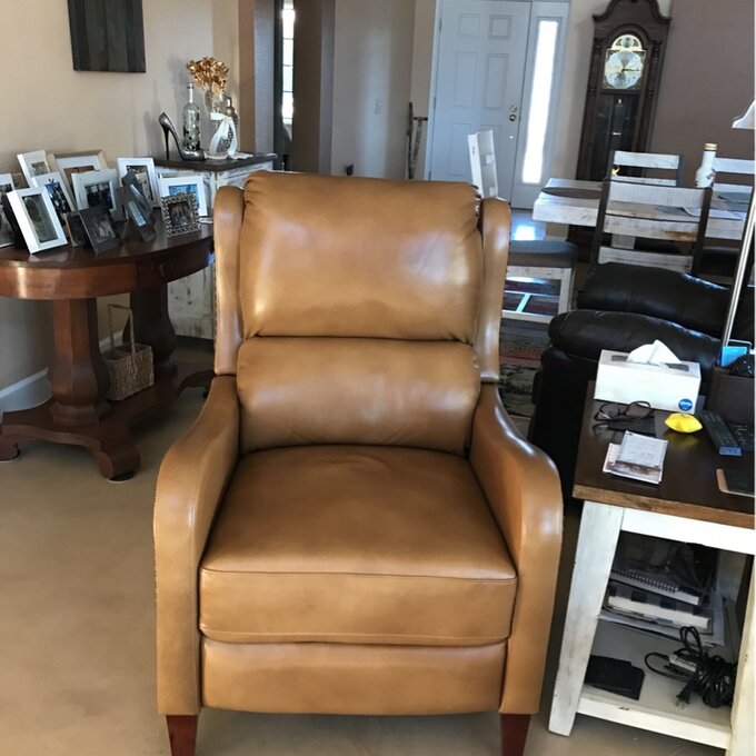 【Furniture】Westmere Leather Recliner