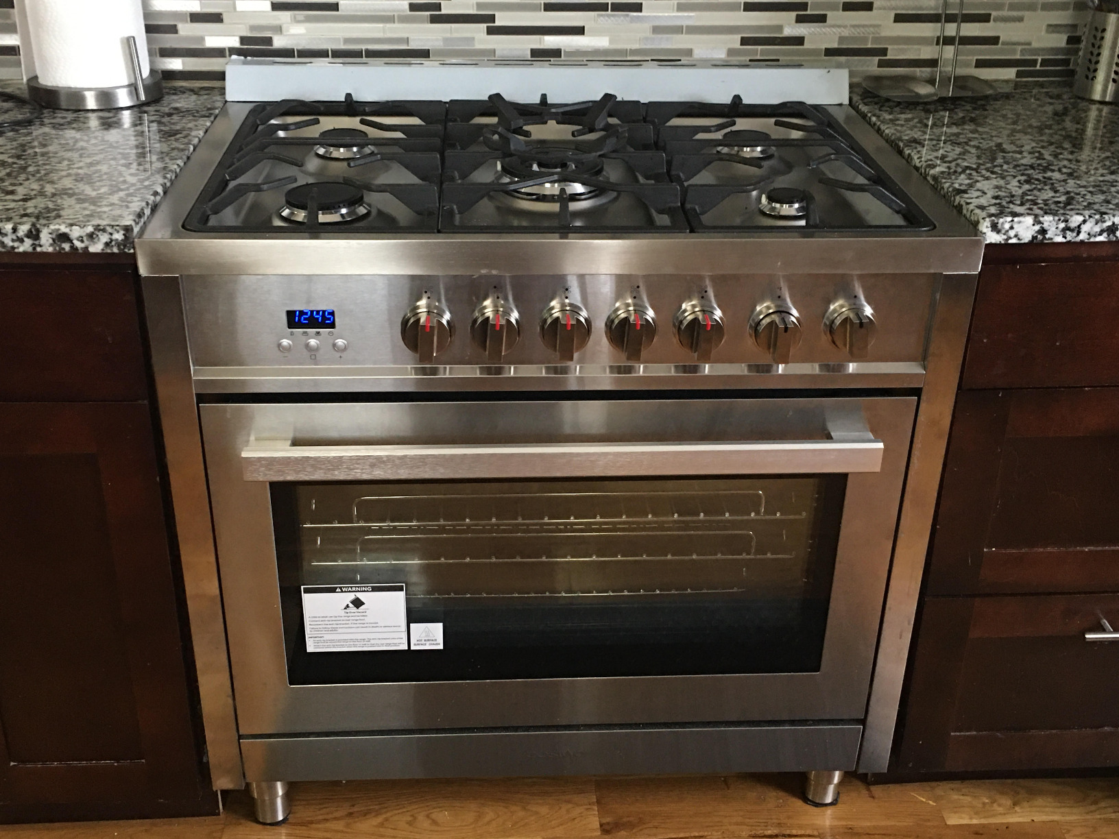 【Appliances】36 in. Gas Range with 5 Burner Cooktop, 3.8 cu. ft. Capacity Rapid Convection Oven with 5 Functions