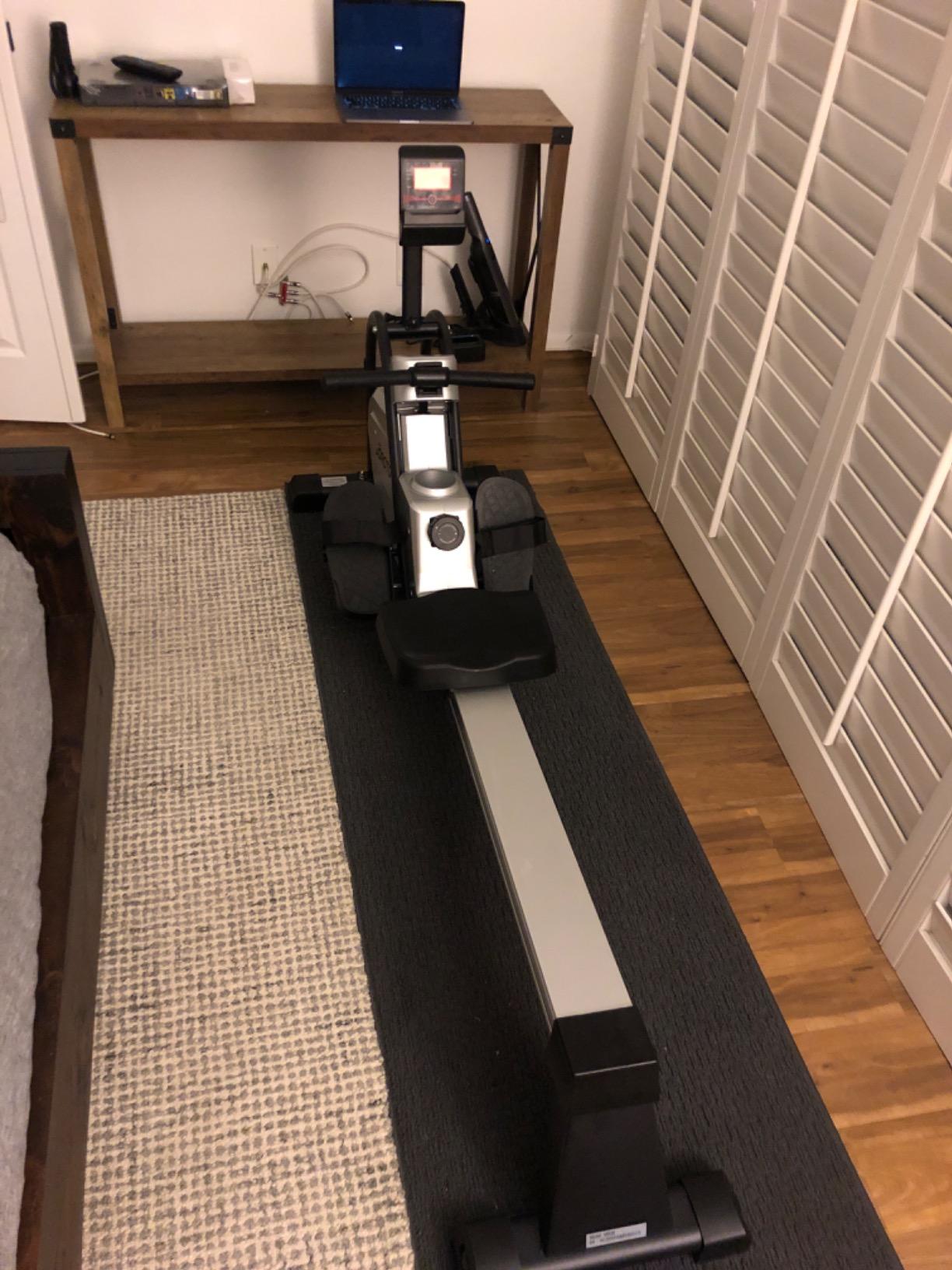 【Sports&Outdoors】Magnetic Rower Rowing Machine with LCD Display 300LB Weight Capacity Row Machine Exercise Rower