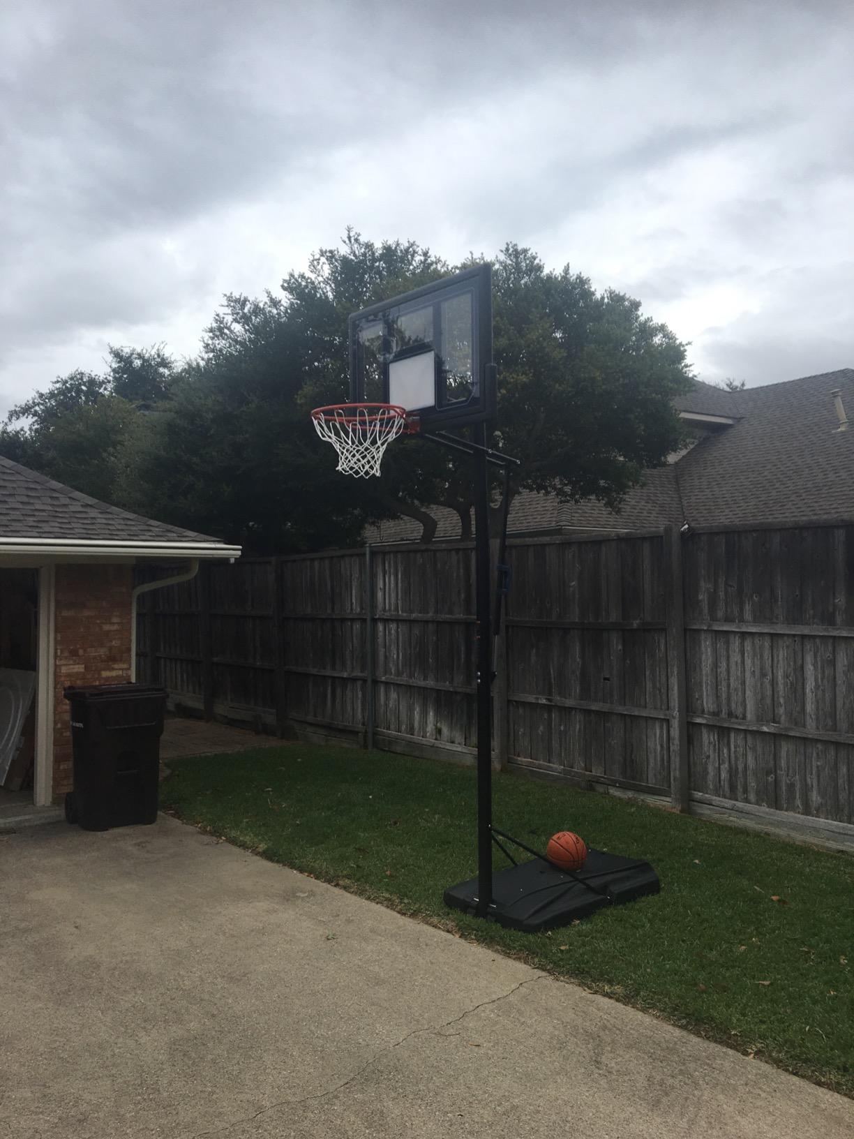 【Sports&Outdoors】Lifetime Courtside Height Adjustable Portable Basketball System, 50 Inch Shatterproof Backboard