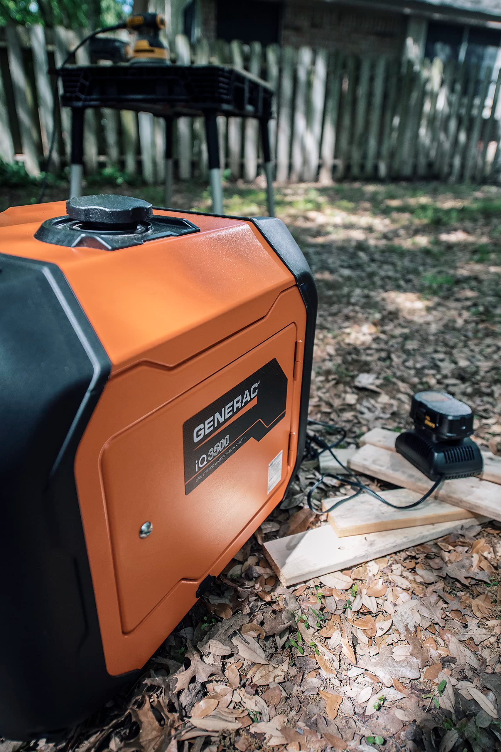 【Appliances】Generac 7127 IQ3500 3,500-Watt Gas-Powered Portable Generator, 50-State/CARB Compliant