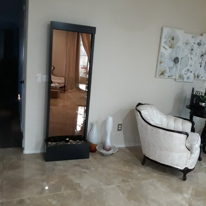 【Décor】Statesboro Metal Mirror Fountain with Light