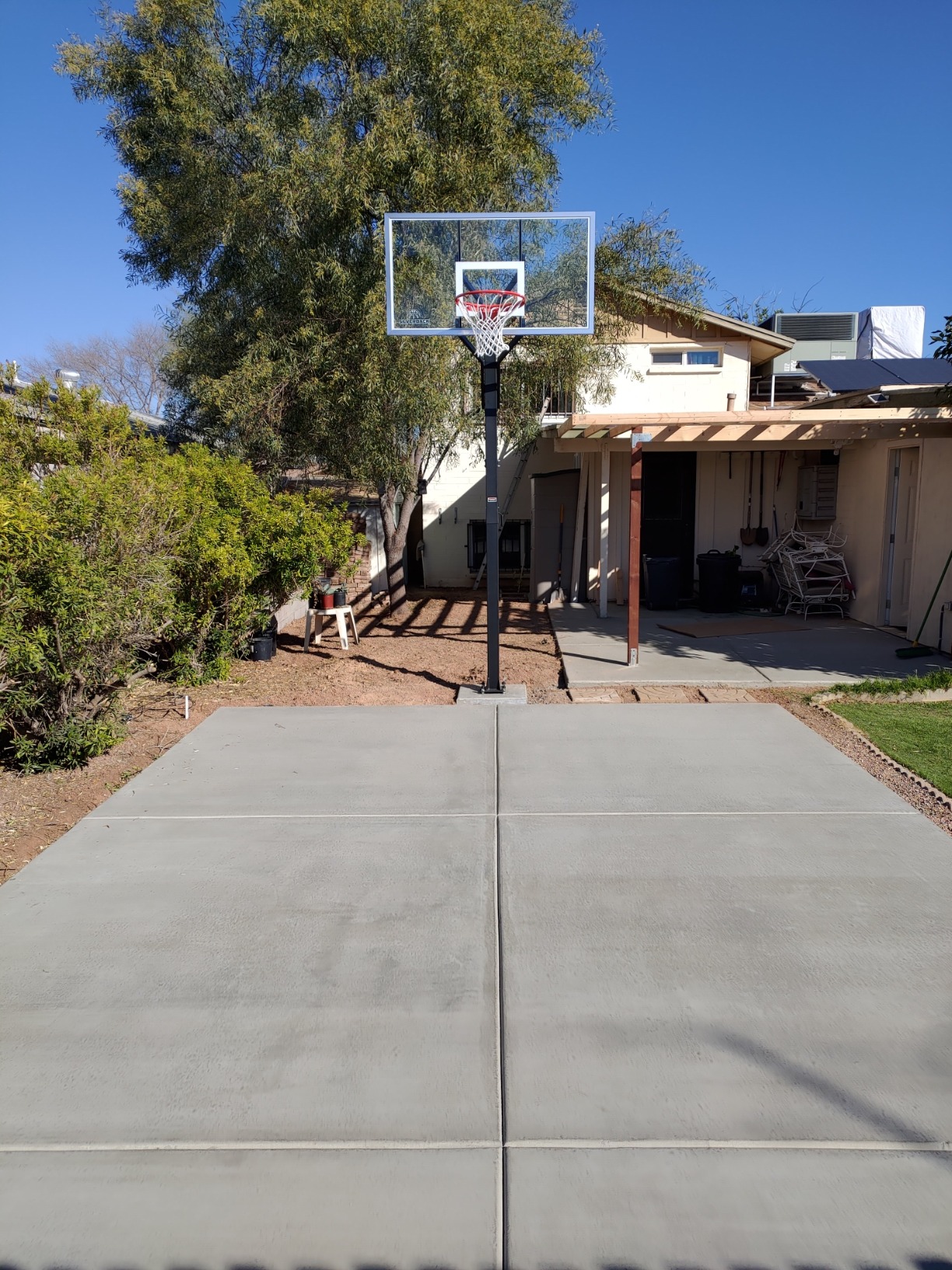 【Sports&Outdoors】Silverback In-Ground Basketball Hoop with Adjustable-Height Tempered Glass Basketball Goal Backboard