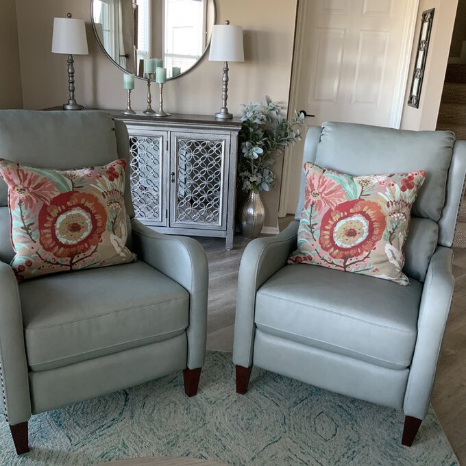 【Furniture】Westmere Leather Recliner