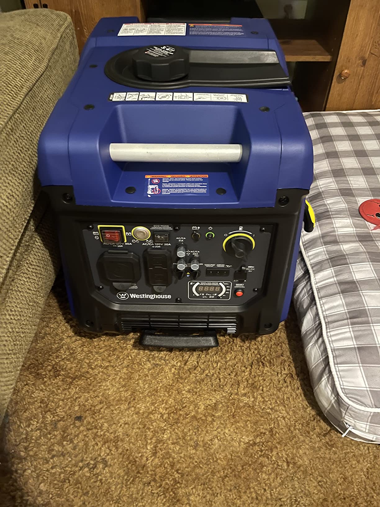 Westinghouse 4500 Watt Super Quiet Portable Inverter Generator, Remote Electric Start with Auto Choke