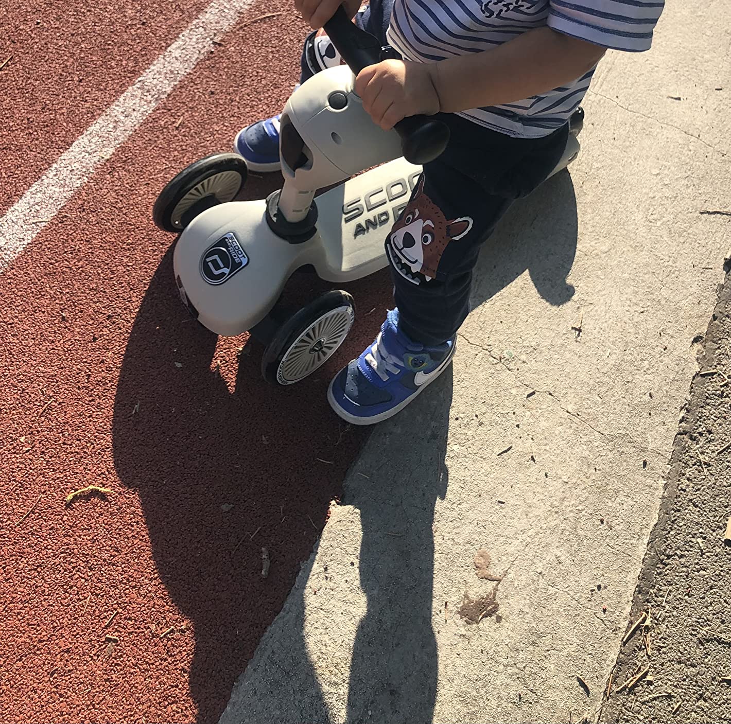 【Sports&Outdoors】Children Adjustable Seated or Standing 2-in-1 Scooter Including Safety Pad for Tip Prevention