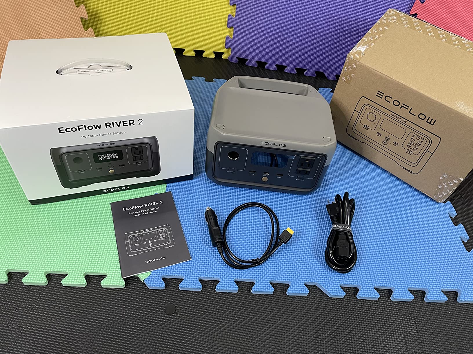 Portable outdoor power station with XT60i cable, solar generator with lithium iron phosphate, 3 x 800 W AC outlets, 70 hours fast charging, suitable for camping, emergencies, home backup power《NO8》