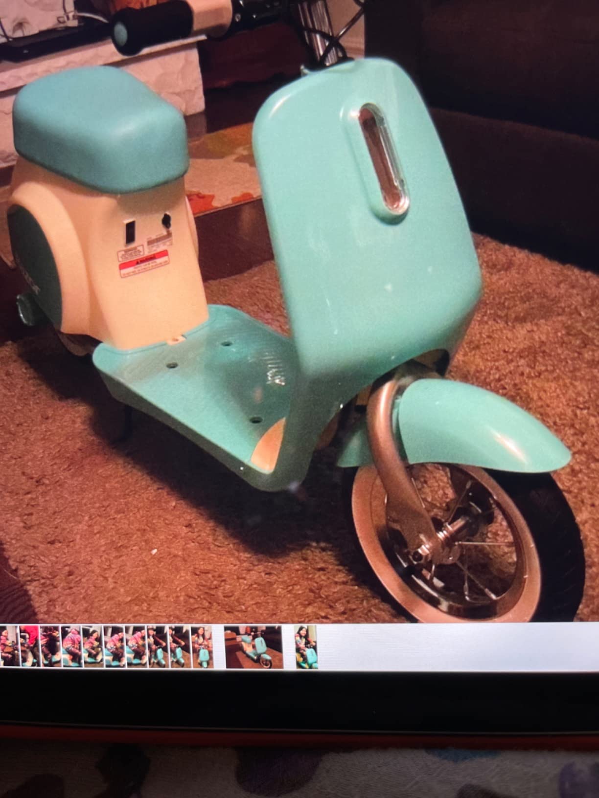 【Sports&Outdoors】Pocket Mod Petite - 12V Miniature Euro-Style Electric Scooter for Ages 7+