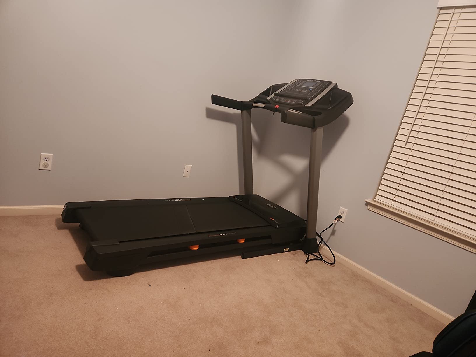 NordicTrack T Series: Perfect Treadmills for Home Use, Walking Treadmill with Incline, Bluetooth Enabled, 136 kg User Capacity