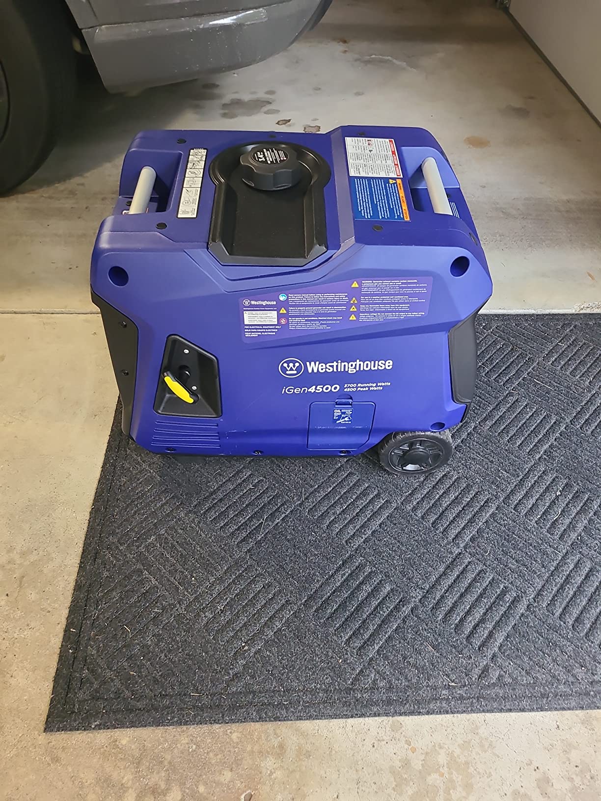 Westinghouse 4500 Watt Super Quiet Portable Inverter Generator, Remote Electric Start with Auto Choke