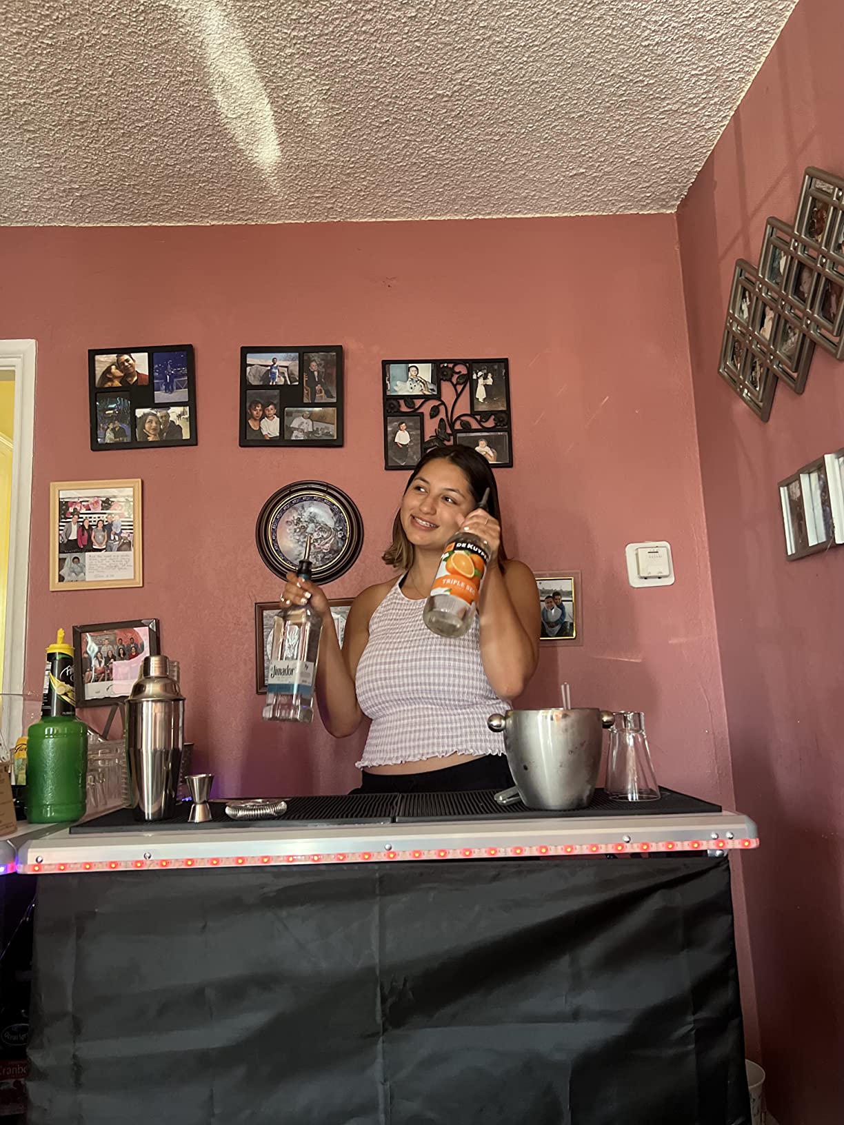 【Furniture】Folding Portable Party Bar w/Color-Changing LED Lights, Black & Hawaiian Bar Skirts & Storage Shelf