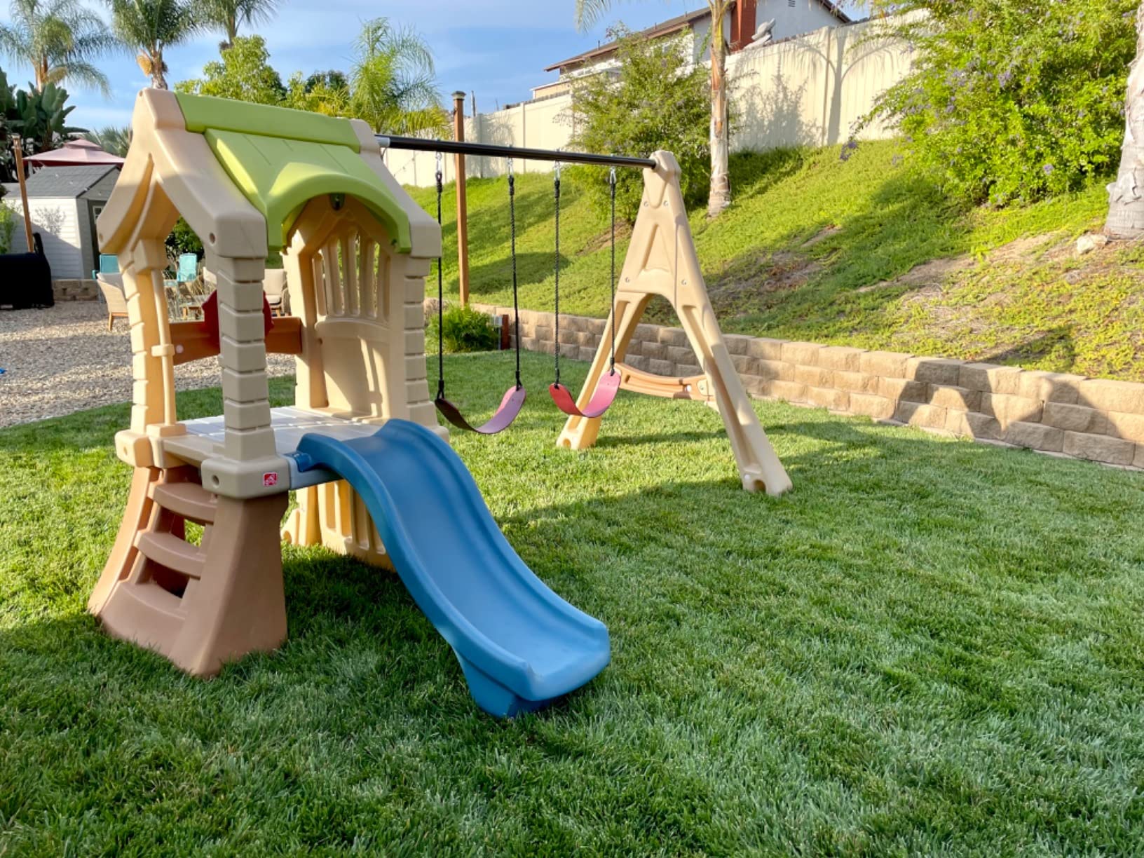 【Baby&Kids】Play Up Gym Set, Kids Outdoor Swing Set with Slide, Plastic Play Set with Swings