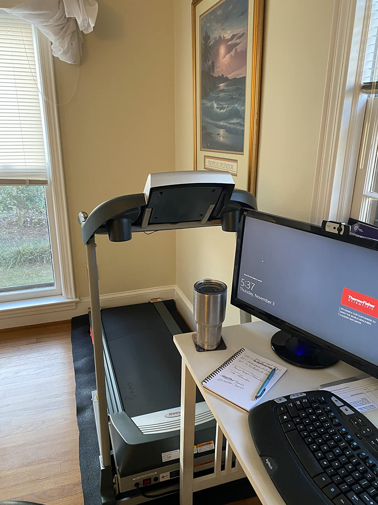 【Sports&Outdoors】Folding Incline Treadmill with Optional Exclusive SunnyFit App & Smart Bluetooth Connectivity