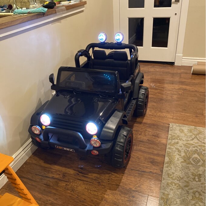 【Baby&Kids】Kids Ride on Jeep