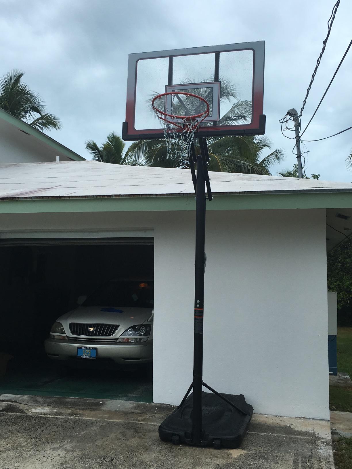 【Sports&Outdoors】Lifetime 52 Inch Portable Basketball System