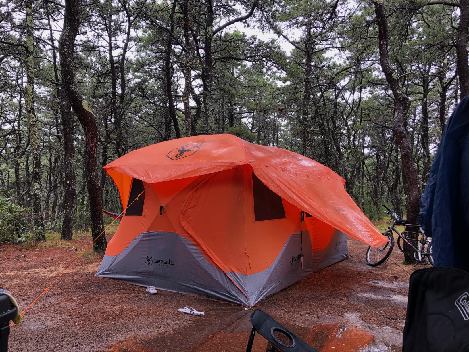 Gazelle T4 Plus Extra Large 4 to 8 Person Portable Pop Up Outdoor Shelter Camping Hub Tent with Rain Fly & Extended Screened In Sun Room, Orange《NO8》