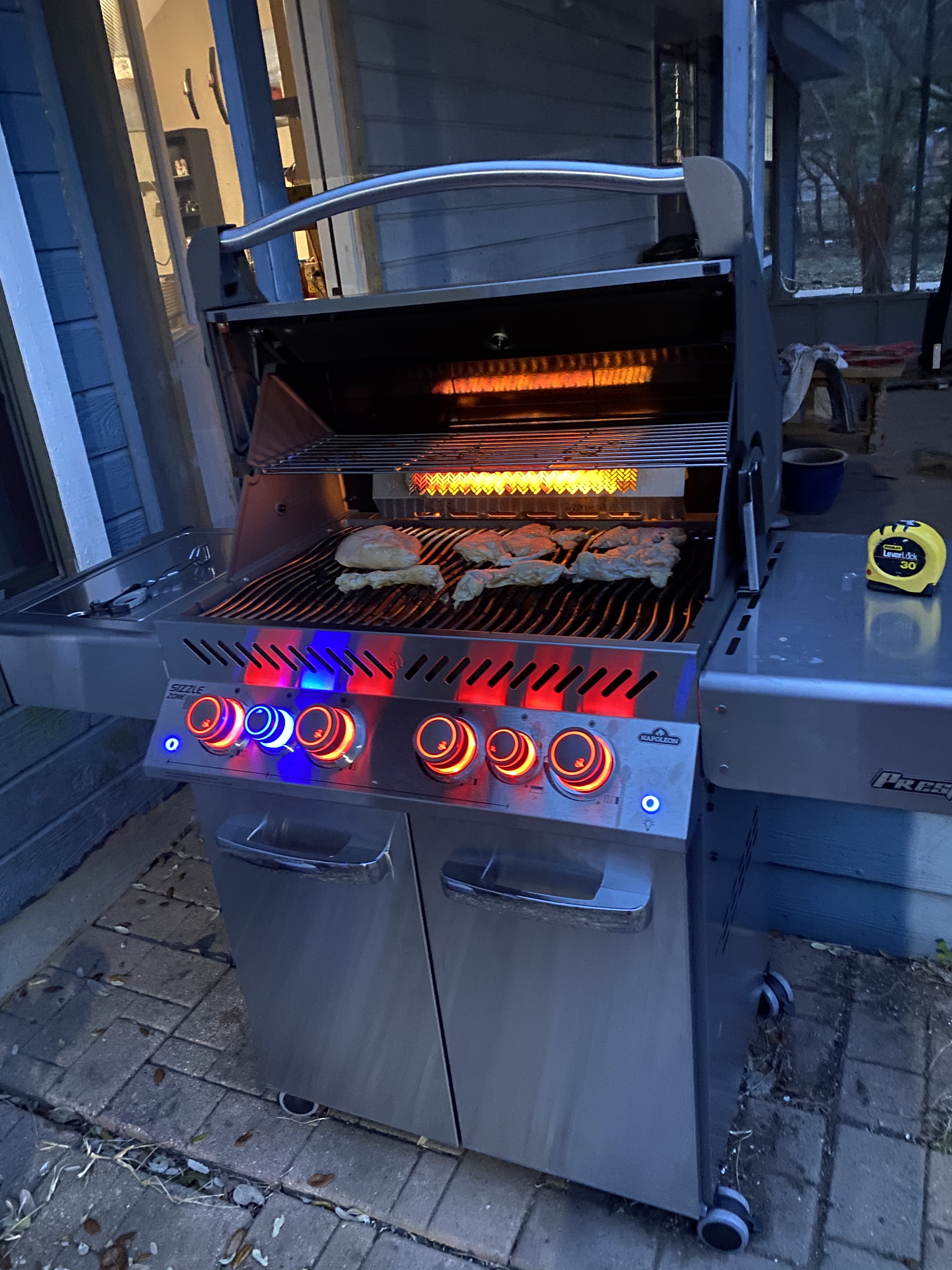 【Appliances】Napoleon P500RSIBPSS-3 Prestige 500 RSIB Propane Gas Grill, sq. in + Infrared Side & Rear Burner