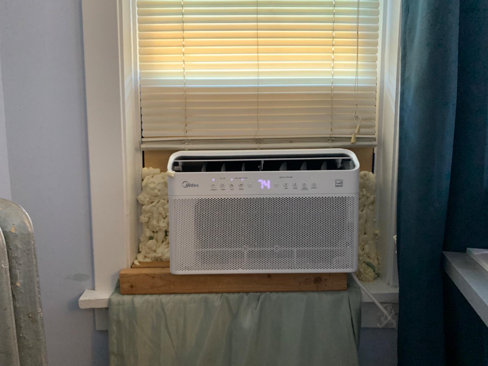 【Appliances】Midea 12,000 BTU U-Shaped Smart Inverter Window Air Conditioner–Cools up to 550 Sq. Ft.