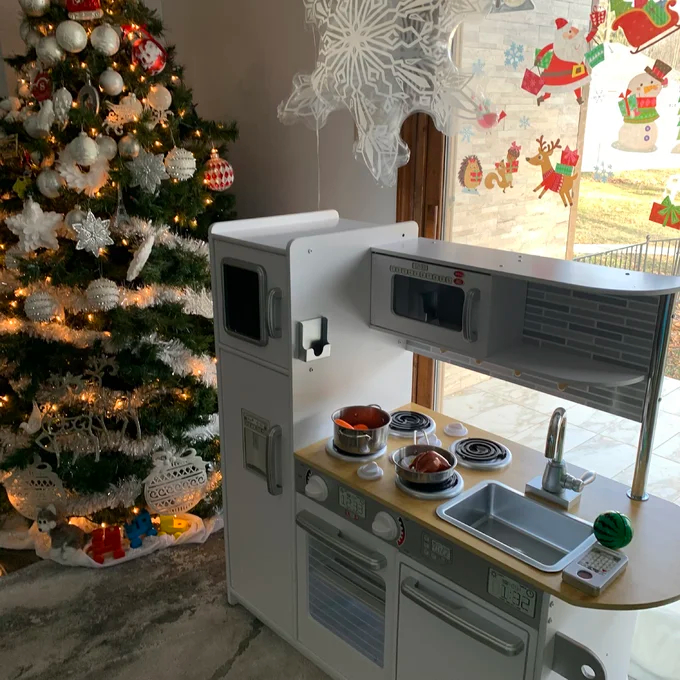 【Baby&Kids】Uptown White Wooden Play Kitchen with Play Phone & Chalkboard