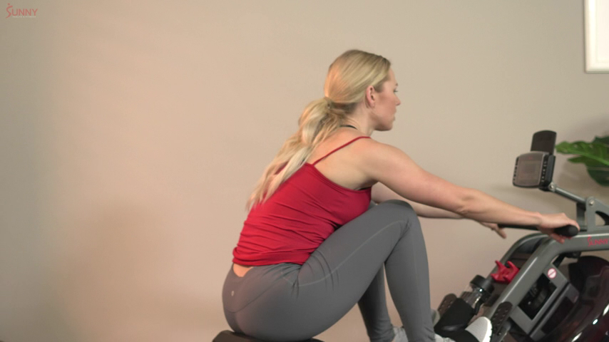 Sunny Health & Fitness Phantom Hydro Water Rowing Machine