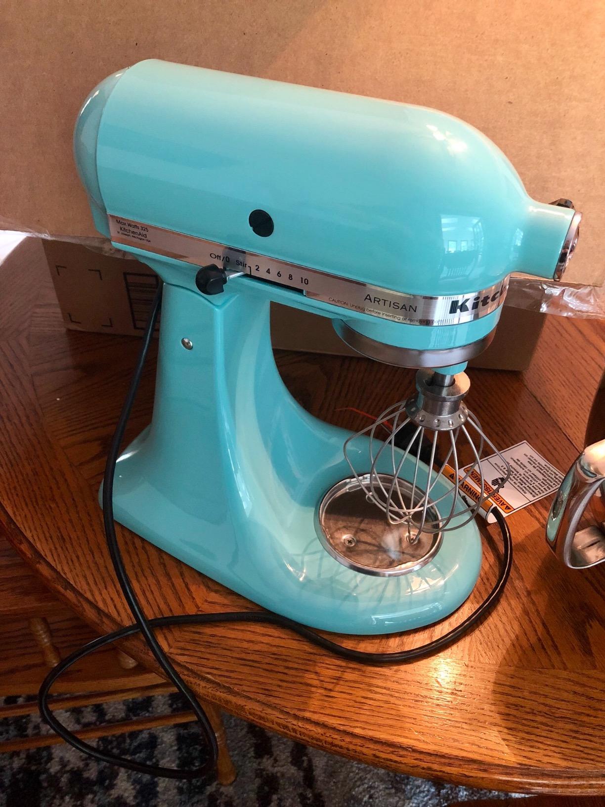 【Appliances】KitchenAid KSM150PSAQ Artisan Series 5-Qt. Stand Mixer with Pouring Shield - Aqua Sky