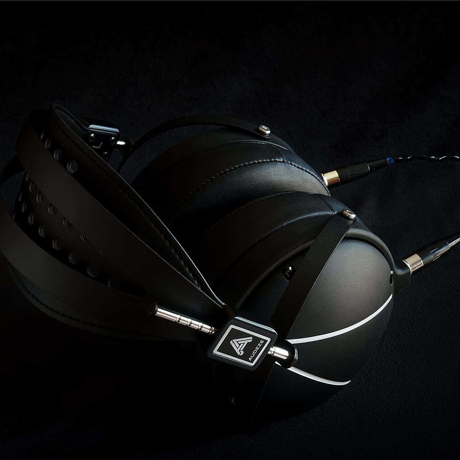 【Electronics】LCD-2 Closed Back Over Ear Isolating Headphones with New Suspension Headband