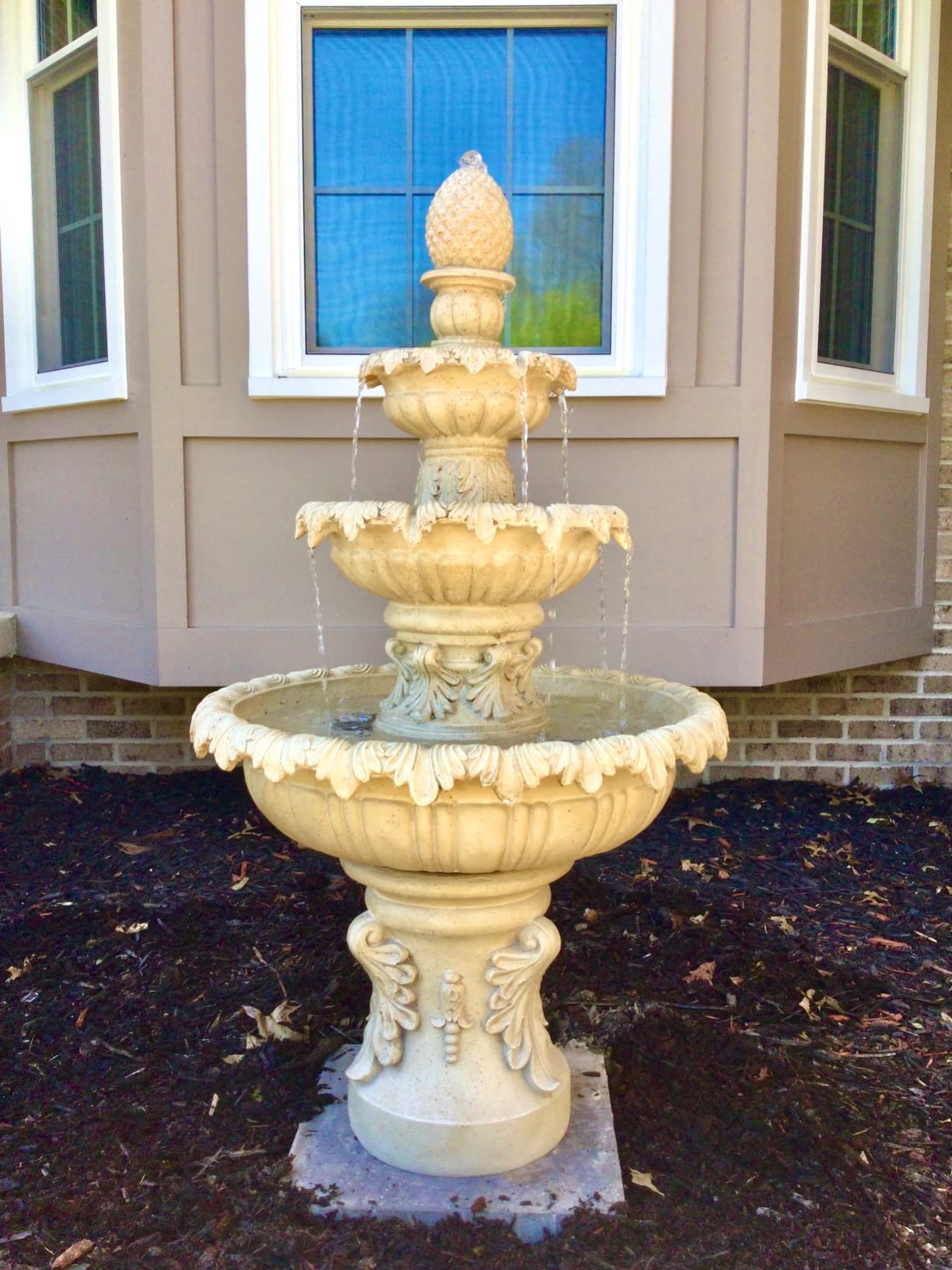 【Décor】Kenroy Home Ibiza Water Fountain, Outdoor Floor Fountain, Sandstone