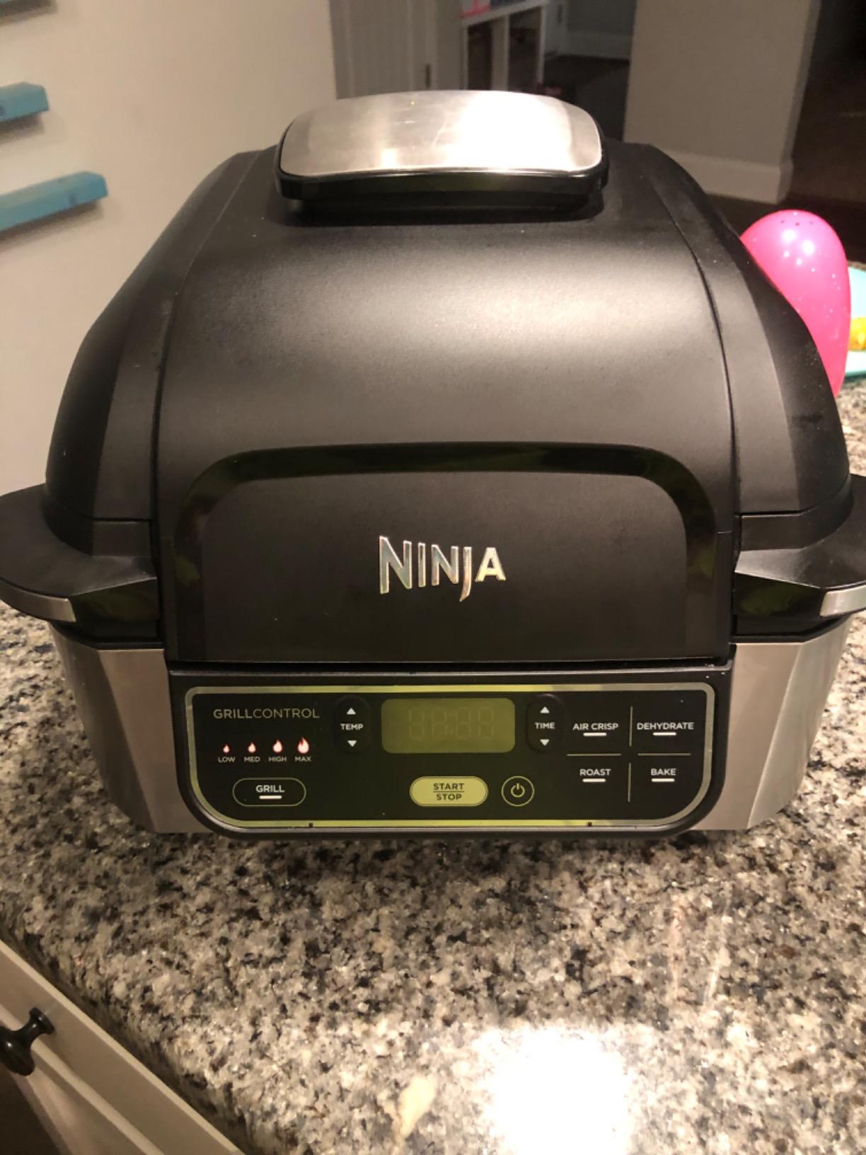 【Appliances】Ninja AG301 Foodi 5-in-1 Indoor Grill with Air Fry, Roast, Bake & Dehydrate