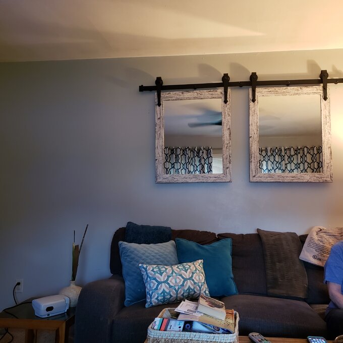 【Home Improvement】Herzberg Rectangle Wood Wall Mirror