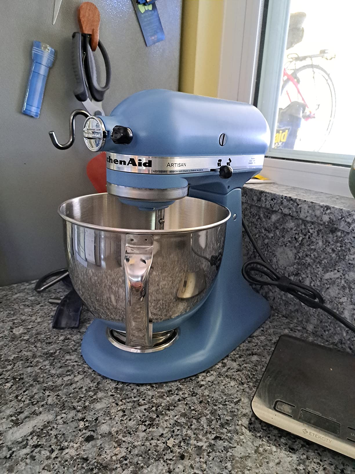 【Appliances】KitchenAid KSM150PSAQ Artisan Series 5-Qt. Stand Mixer with Pouring Shield - Aqua Sky