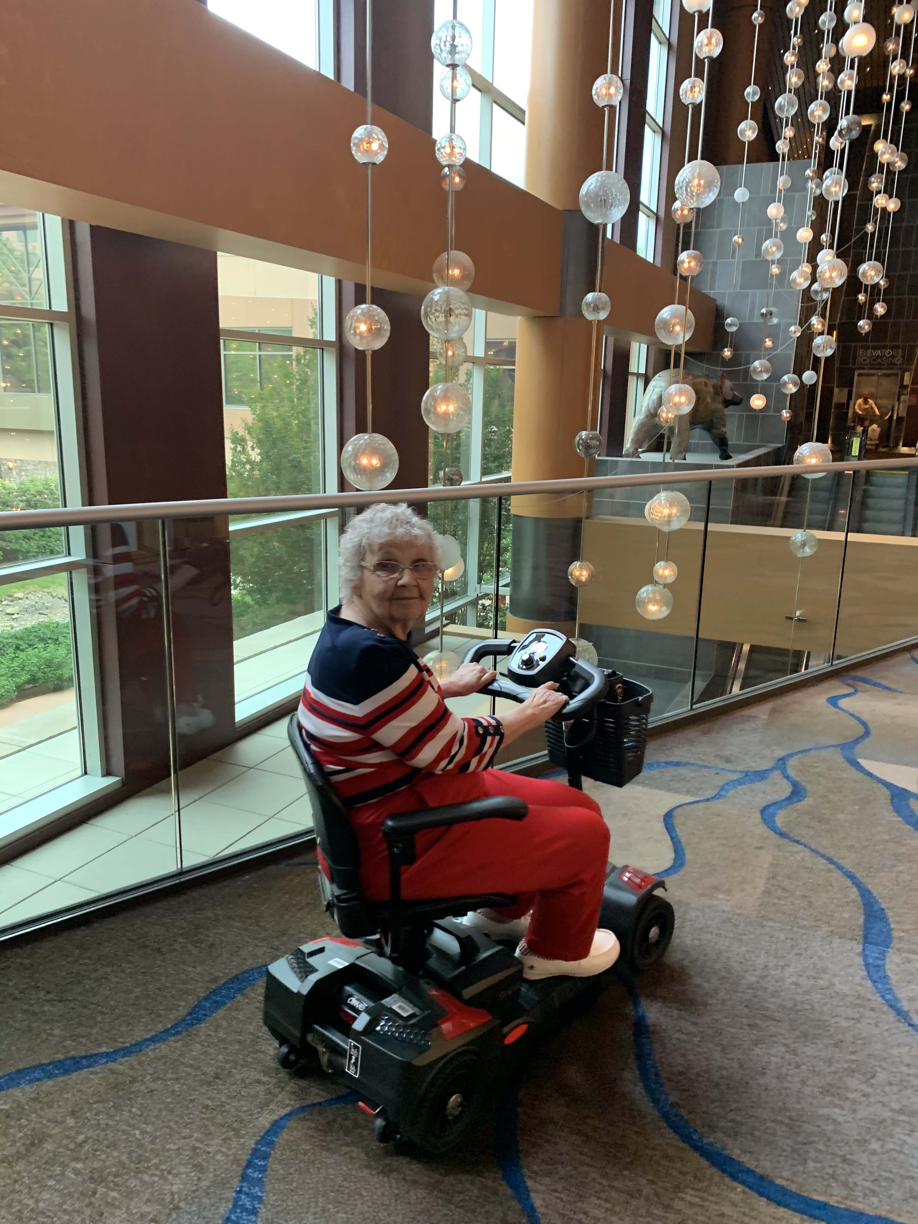 【Sports&Outdoors】Drive Medical Drive Medical Scout Compact Travel Power Scooter, 4 Wheel