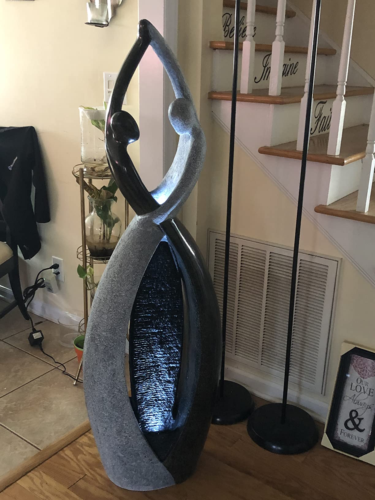 【Décor】Graceful Dancing Couple Outdoor Fountain 57