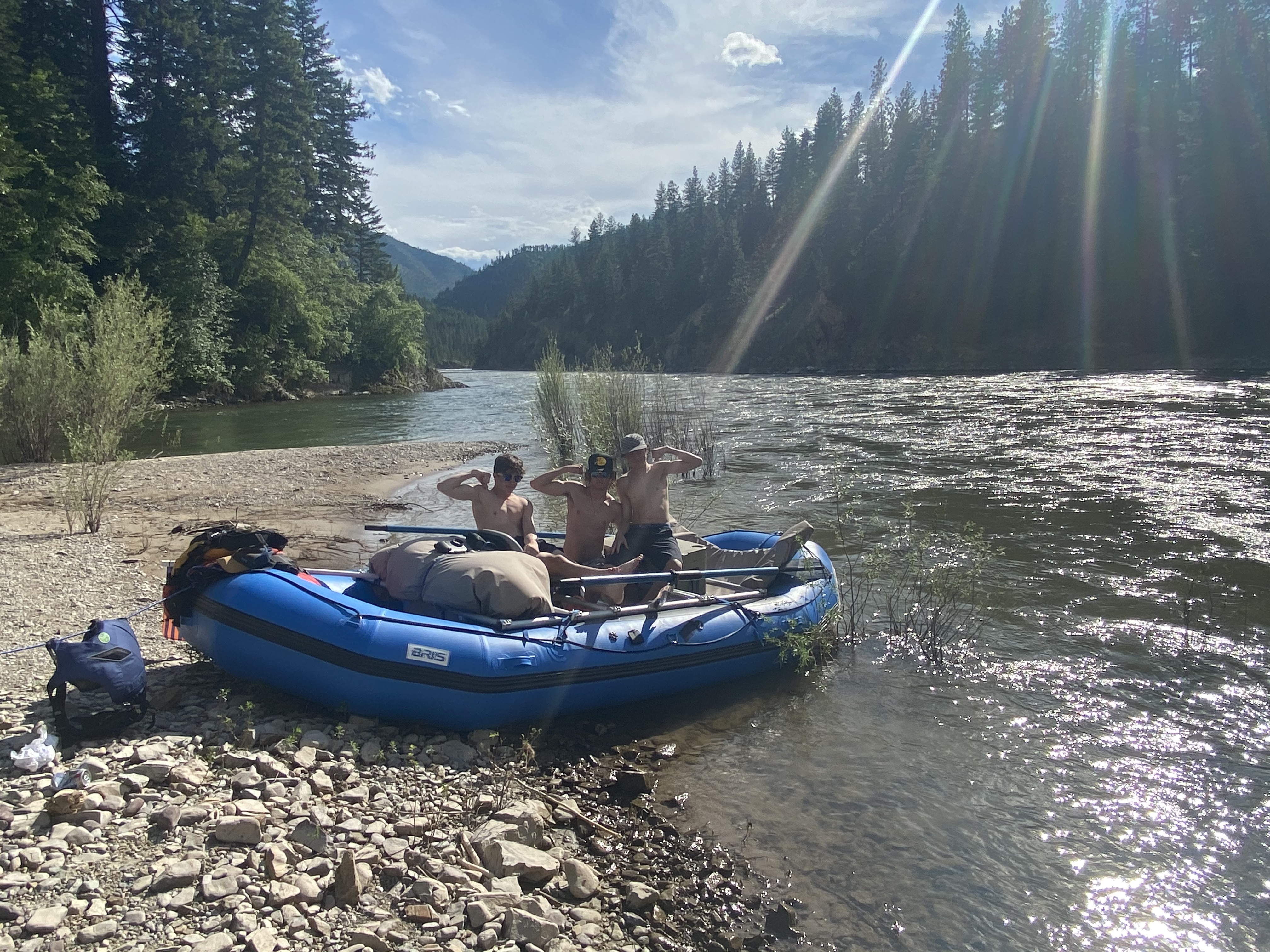 【Sports&Outdoors】1.2mm PVC 15ft Infltable White Water River Raft Floating Raft Tubes Boats