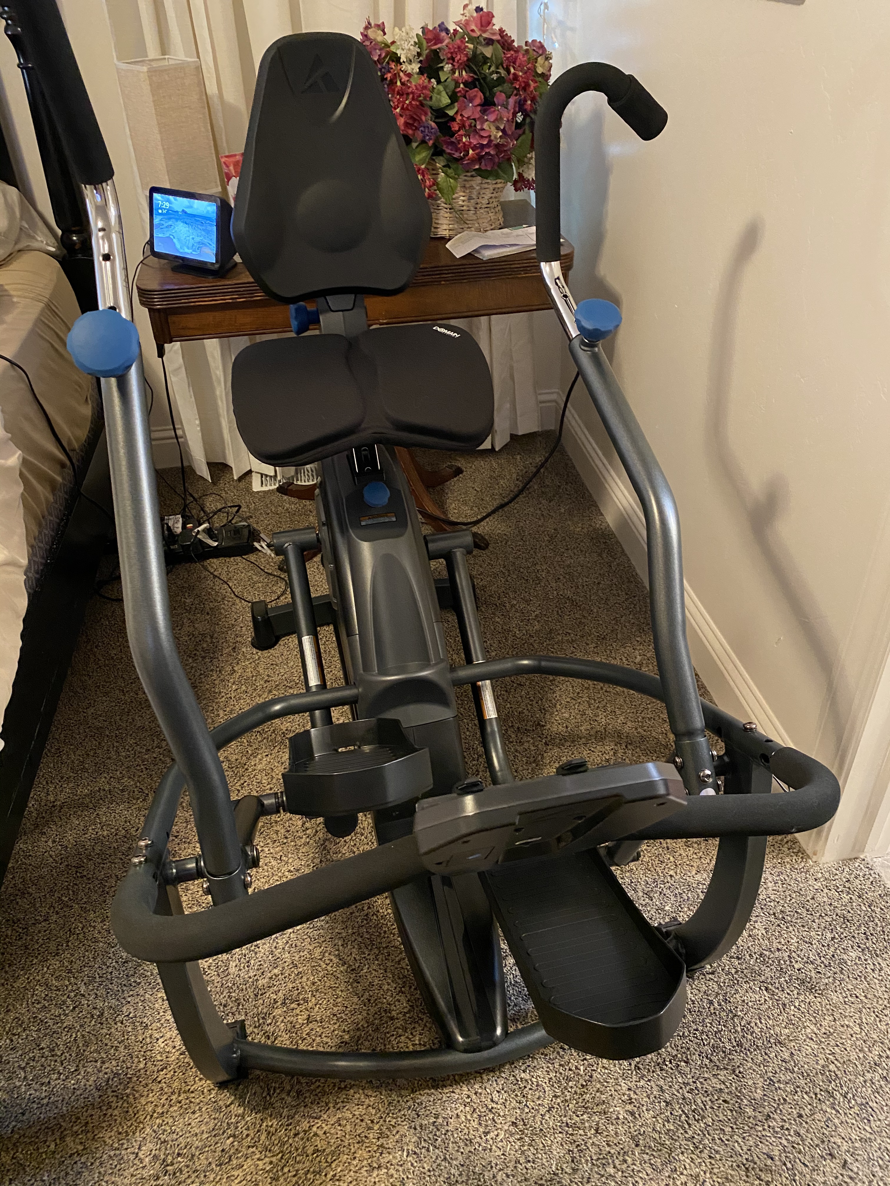 【Sports&Outdoors】Teeter FreeStep Recumbent Cross Trainer and Elliptical