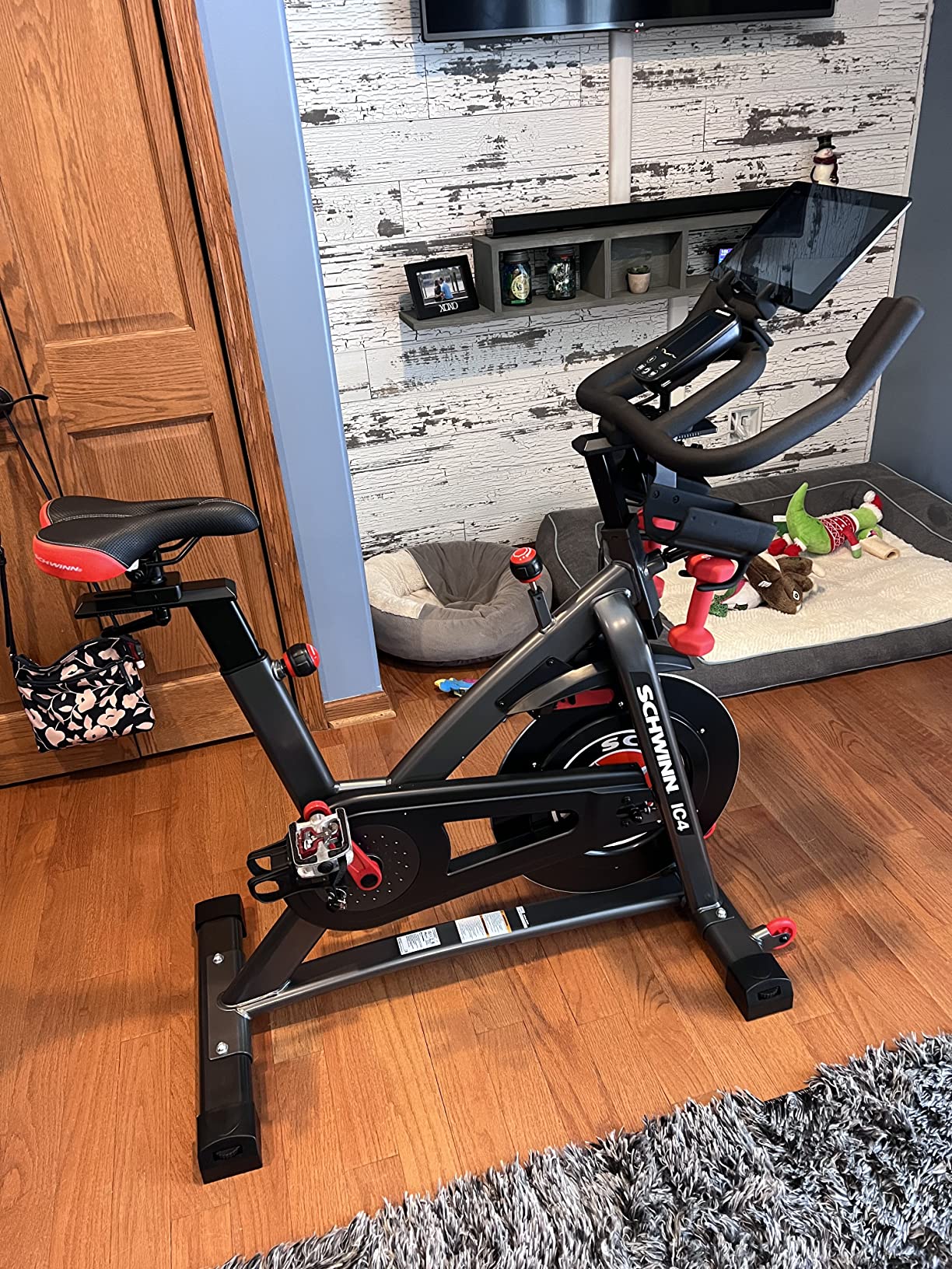 【Sports&Outdoors】Schwinn Fitness Indoor Cycling Exercise Bike Series