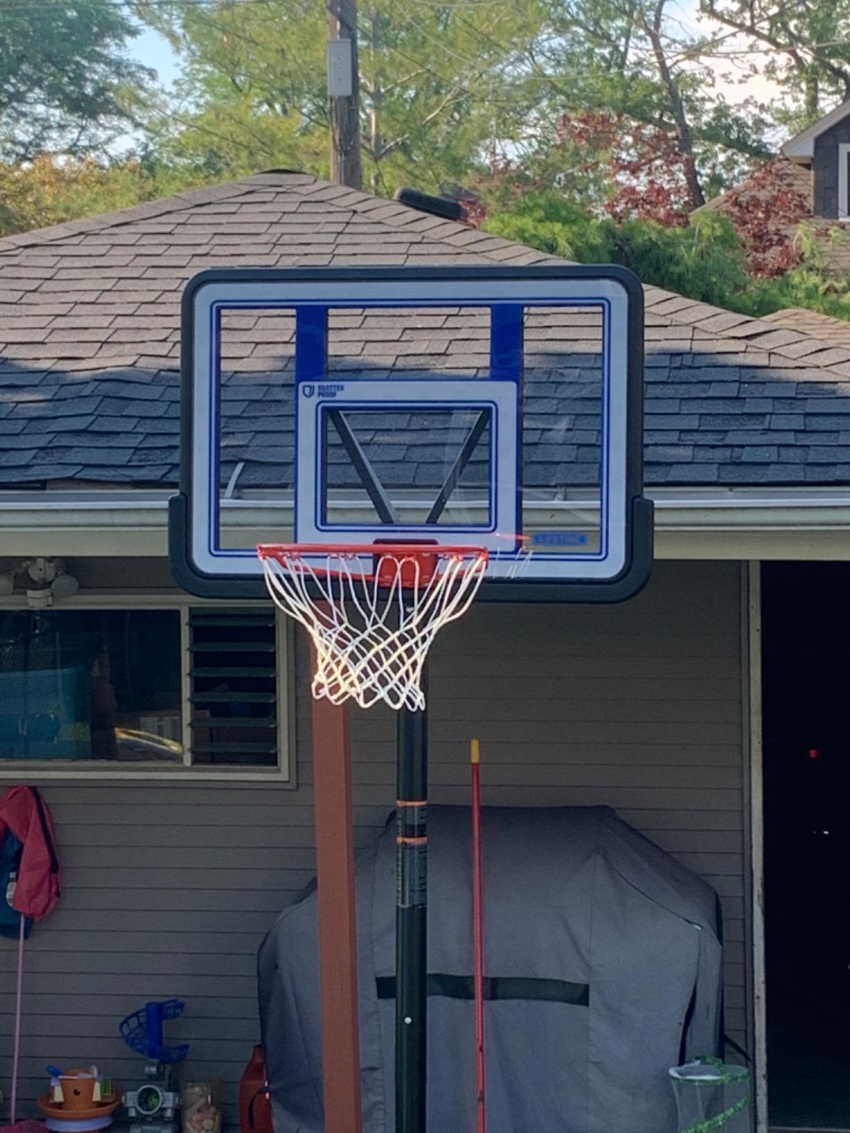 【Sports&Outdoors】Lifetime Pro Court Height Adjustable Portable Basketball System