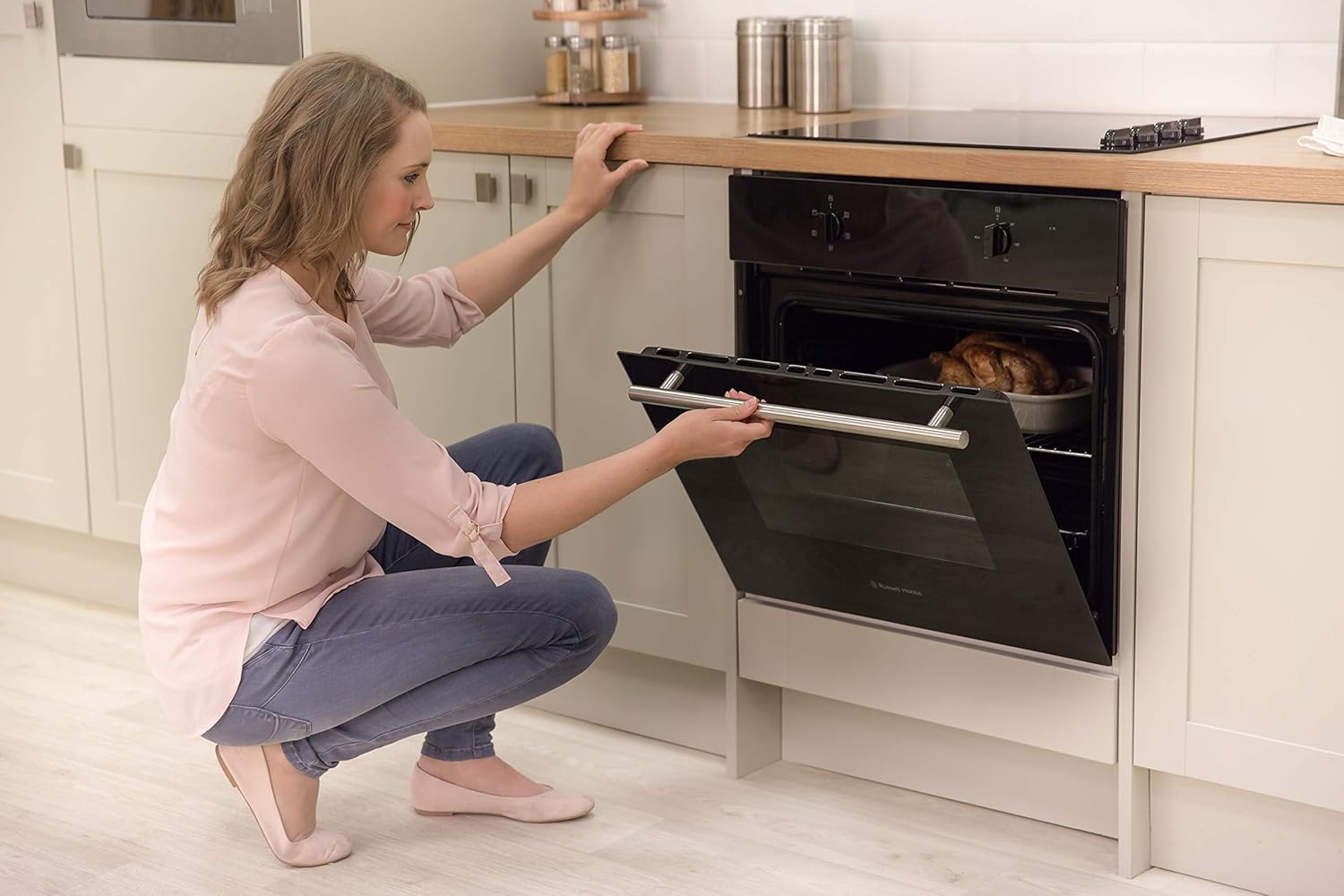 Russell Hobbs 65L, 60cm Wide, Single Electric Fan Oven in Black, RHFEO6502B [Energy Class A]